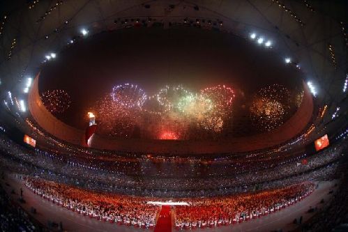 12 pictures review the brilliant achievements of sports in China in the 40 years of reform and opening up.