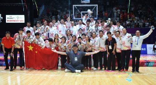 12 pictures review the brilliant achievements of sports in China in the 40 years of reform and opening up.